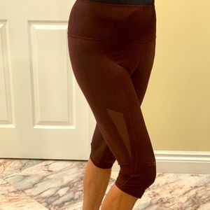 Lululemon Athletica Crop Womens Leggings